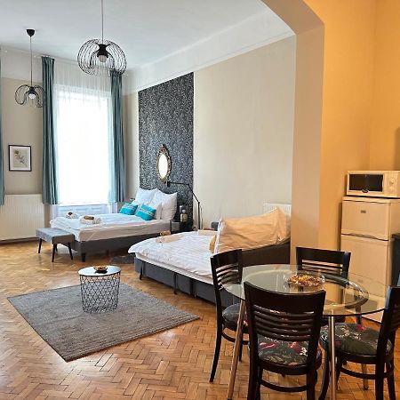 Orangehomes Peaceful Apartment Next To Central Market Hall Budapest Exterior foto