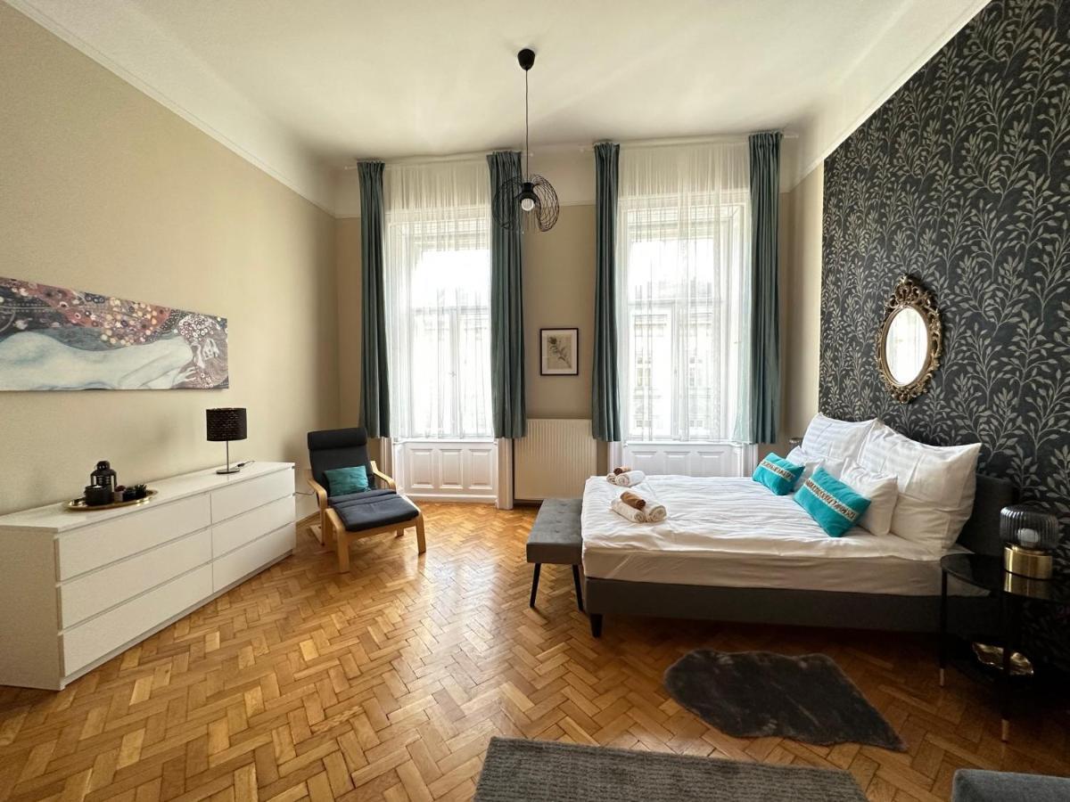 Orangehomes Peaceful Apartment Next To Central Market Hall Budapest Exterior foto